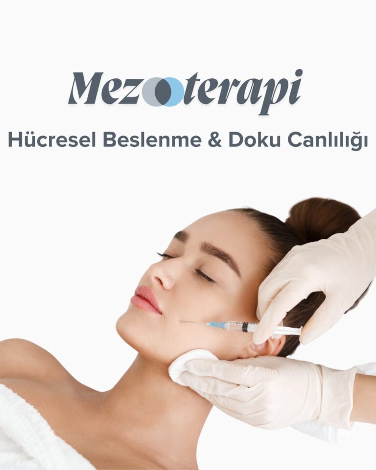 Klinik ortamında yüz bölgesine mezoterapi uygulaması yapan hekim